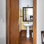 Apartment Sea View Paloi